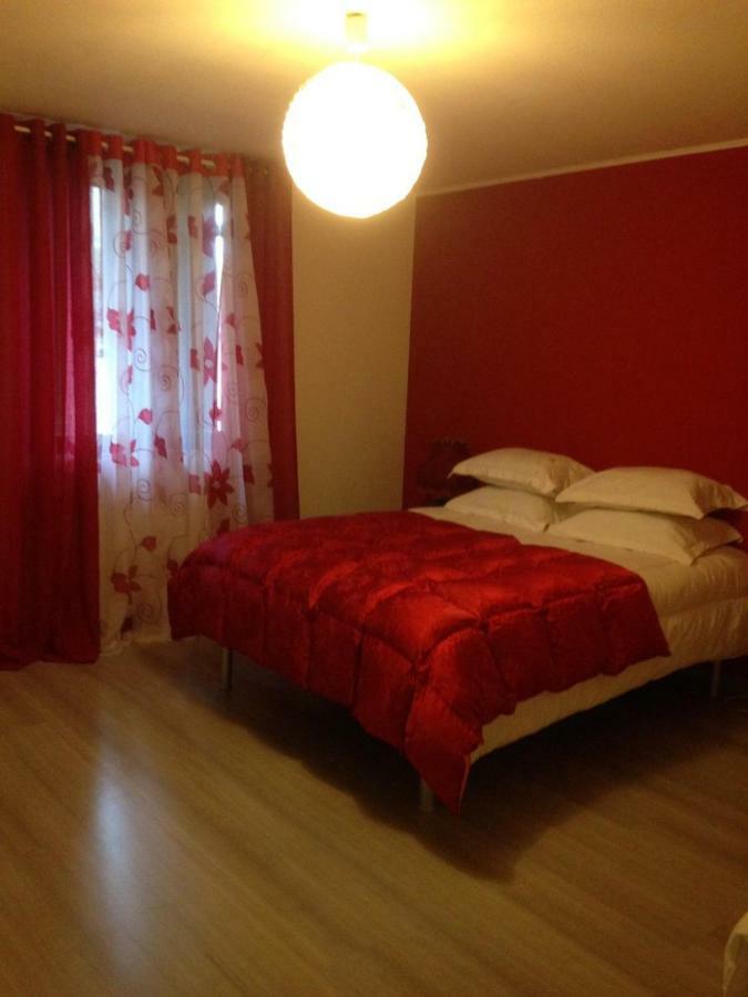 Hôtel Bienvenue chez Zina à Vesoul Extérieur photo